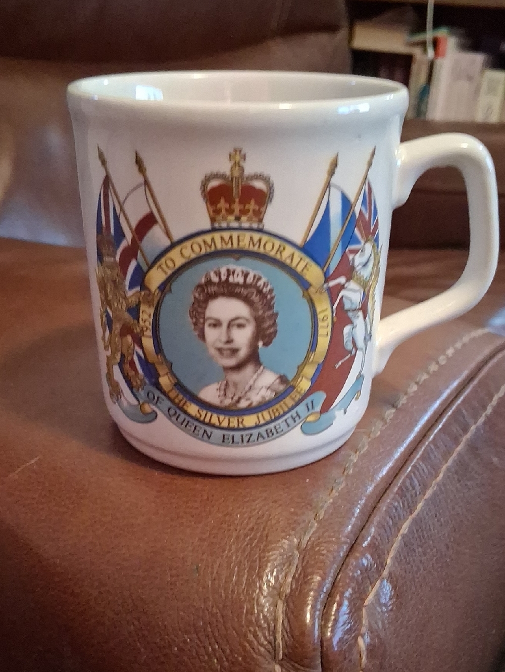 Commemorative White Ceramic Mug with Multicolor Royal Crest